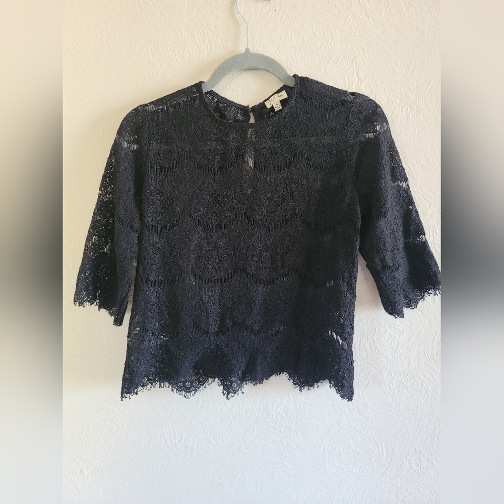 Lilly White Black Lace Top, Size Medium‎